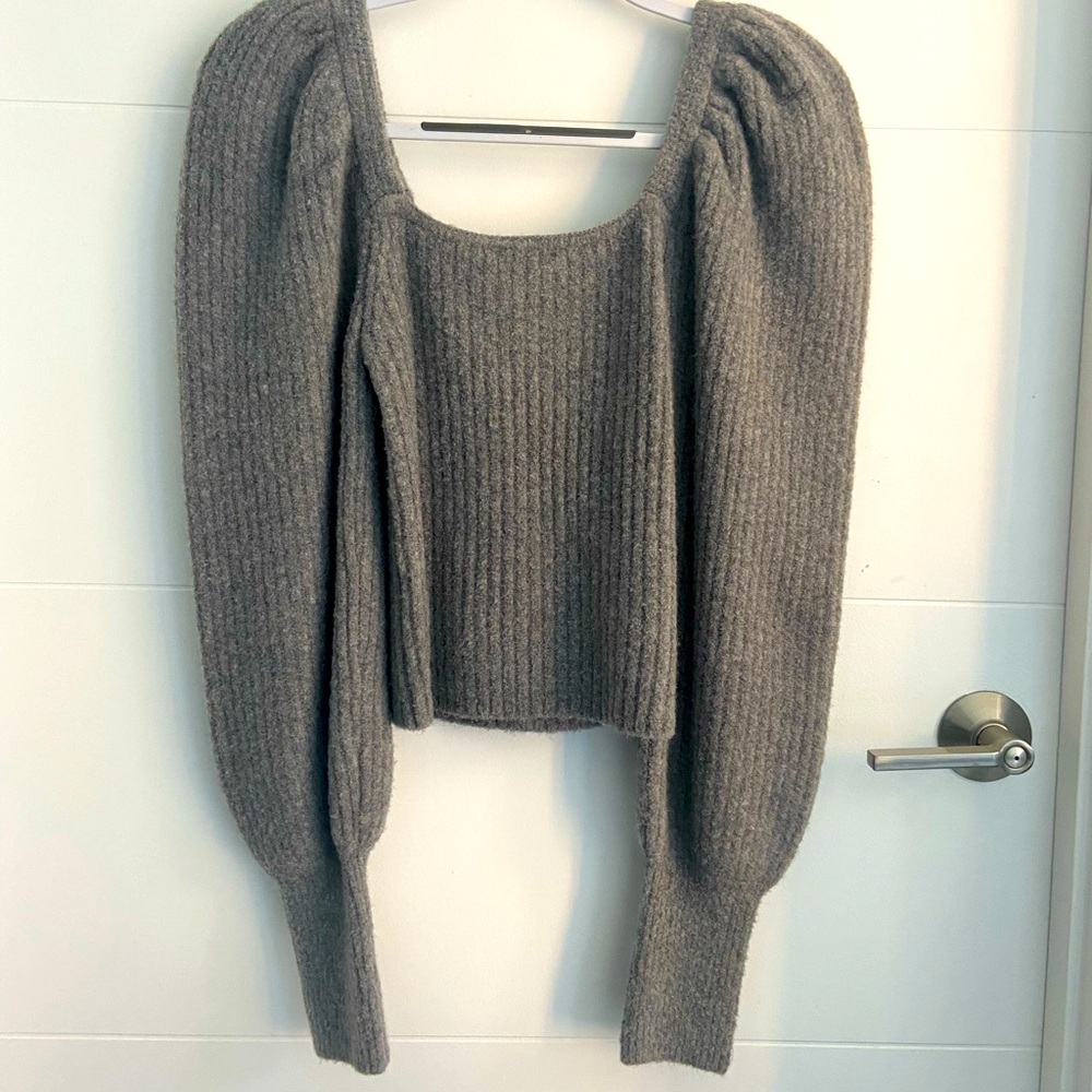 Zara Puff Sleeve Cropped Sweater
